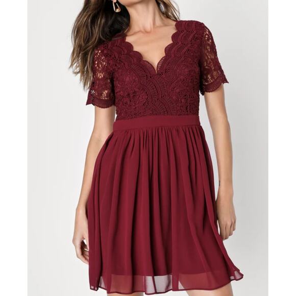 Lulus Angel in Disguise Lace Skater Dress Women's Size Medium Burgundy V-Neck - Picture 1 of 9